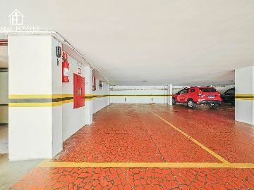 2 VAGAS COBERTAS E AMPLAS