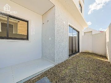�REA EXTERNA COM LAVANDERIA