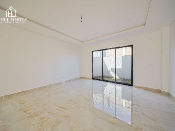 SALA AMPLA PARA 2 AMBIENTES