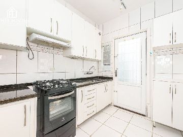 COZINHA COM M�VEIS PLANEJADOS E FOG�O
