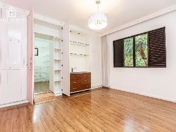 SU�TE COM CLOSET