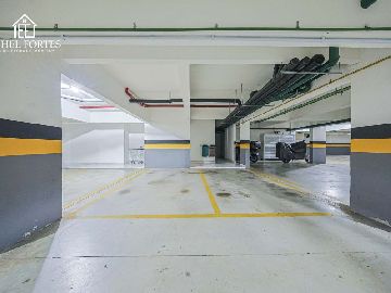 2 VAGAS COBERTAS E PARALELAS