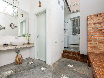 LAVABO