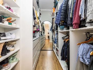 CLOSET SU�TE