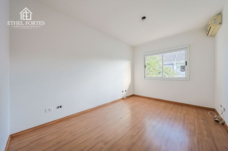 QUARTO 3 COM AR CONDICIONADO