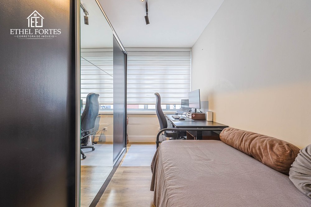 QUARTO 03 COM ARM�RIOS