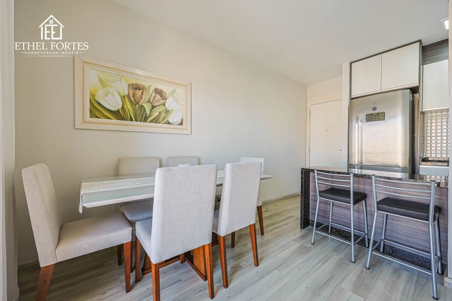 SALA DE ESTAR E JANTAR INTEGRADAS COM MÓVEIS PLANEJADOS