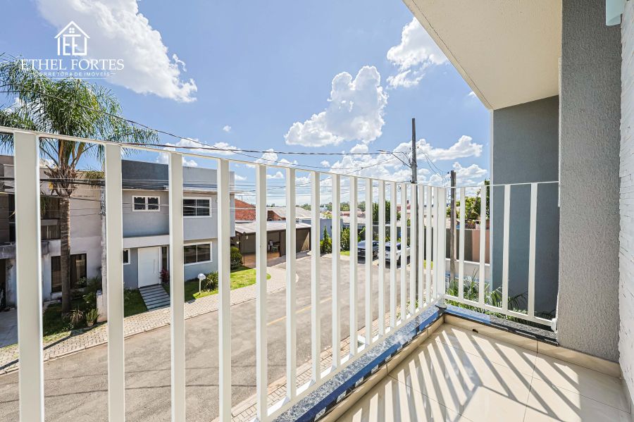 QUARTO 3 COM ARM�RIO PLANEJADO E SACADA