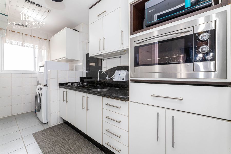 COZINHA PLANEJADA E FUNCIONAL, COOKTOP E FORNO EL�TRICO INCLUSOS