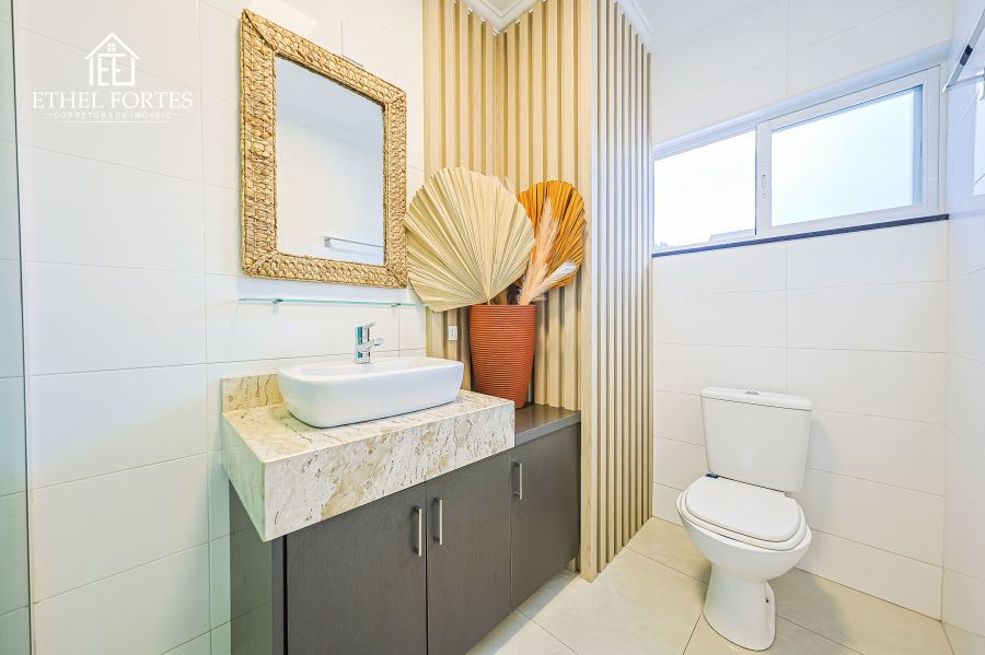 BANHEIRO SU�TE COM BOX E ARM�RIO