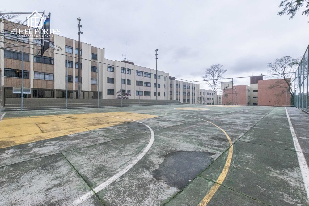 QUADRA POLIESPORTIVA