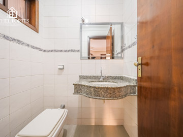 LAVABO