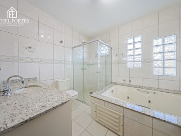 BANHEIRO SU�TE COM BANHEIRA E BOX