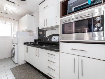 COZINHA PLANEJADA E FUNCIONAL, COOKTOP E FORNO ELTRICO INCLUSOS