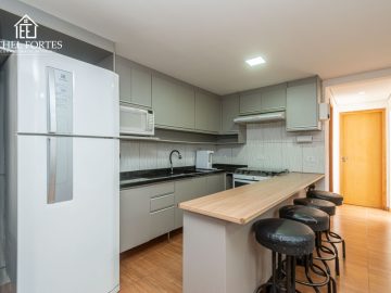 COZINHA COM MVEIS PLANEJADOS