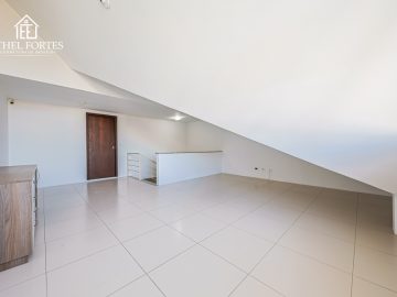 �TICO COM ILUMINA��O NATURAL