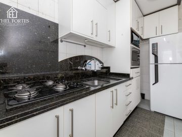 COZINHA PLANEJADA E FUNCIONAL, COOKTOP E FORNO ELTRICO INCLUSOS